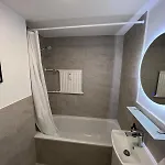 아파트 Design-apt Mit Beamer