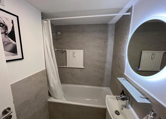 Apartament Design-apt Mit Beamer